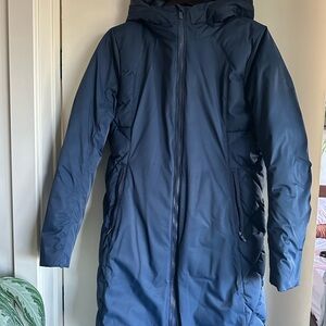 LULULEMON Navy Puffer Jacket